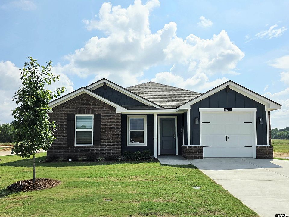 1st image of 1610 Meadow Ln