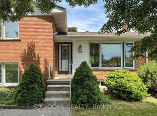 60 Beacham Cres, Toronto, ON M1T 1N1