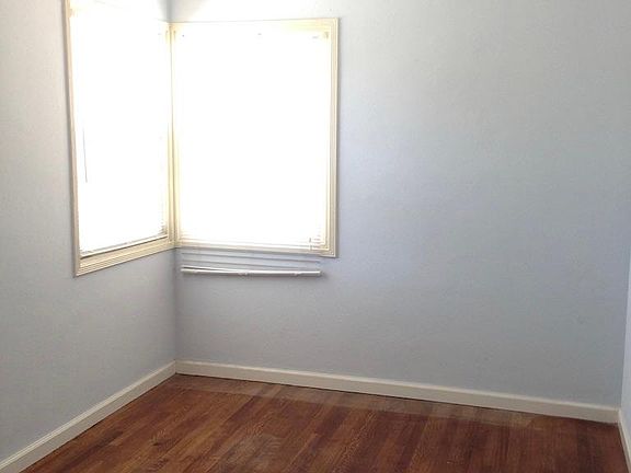 4th image of 2528 A St