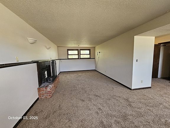 5th image of 1825 Zinnia St
