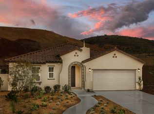 990 Woodhaven Rd, San Marcos, CA 92069