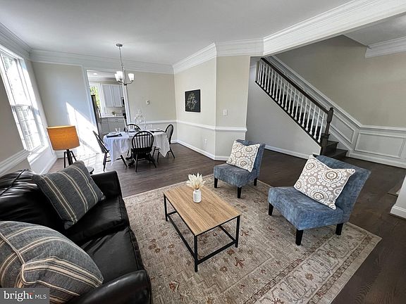 3rd image of 45 Garnet Way