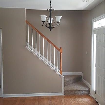 3rd image of 3911 Pepperbush Dr