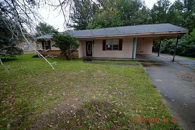1st image of 908 S Beauchamp Ave