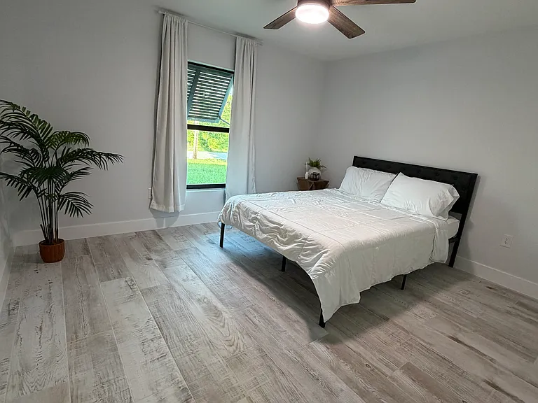 225 Overbrook St — Photo 13
