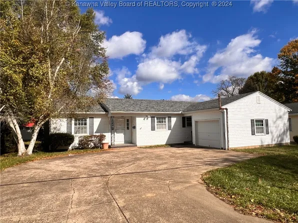 503 28th St, Point Pleasant, WV 25550