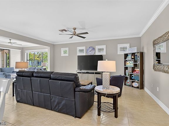 3rd image of 11813 Darcy Pl
