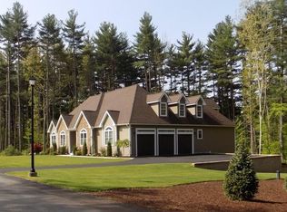 3 Paul Ct, Smithfield, RI 02828