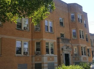 1403 W Highland Ave #1, Chicago, IL 60660