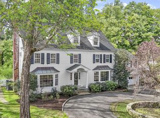 60 Londonderry Dr, Greenwich, CT 06830