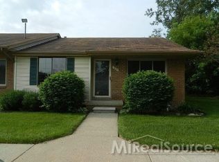 334 Fairgrove St, Romeo, MI 48065