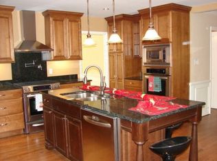 3025 Cutchin Dr, Charlotte, NC 28210