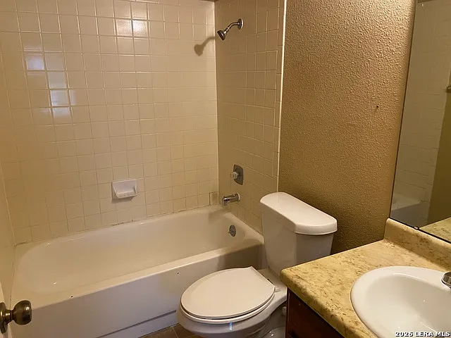 2306 Frontier Trl — Photo 15