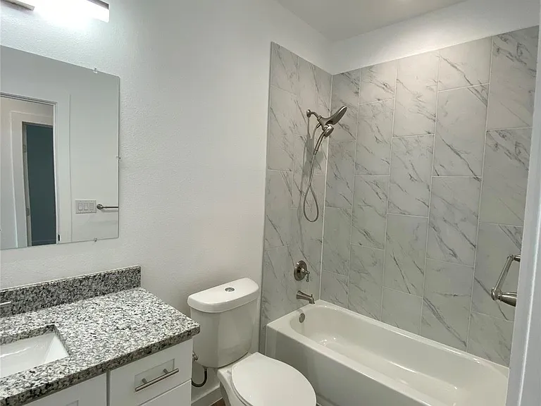 104 E Forest Ave — Photo 13
