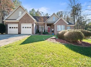 2524 Wellesbourne Ln, Sherrills Ford, NC 28673