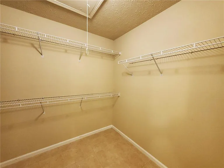 3419 Cast Palm Dr — Photo 11