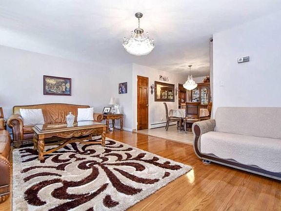 4th image of 2743 Morgan Ave