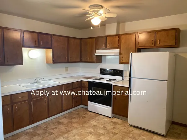 3010 Park Lane Dr., 3010 Park Lane Dr #3, Hastings, NE 68901