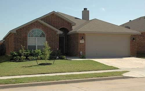 1st image of 3724 Hazel Dr