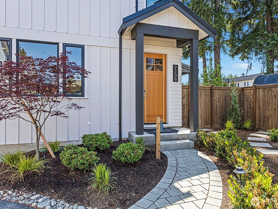 1st image of 9309 132nd Avenue NE