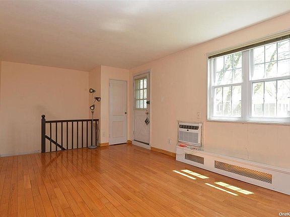 2nd image of 22439B 64th Ave