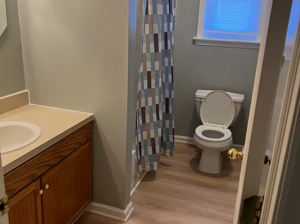 39 Turtle Creek Dr, Medford, NJ 08055