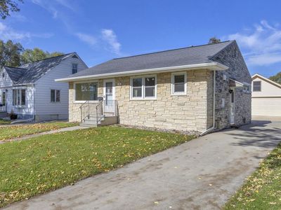 371 17th STREET, Fond Du Lac, WI, 54935