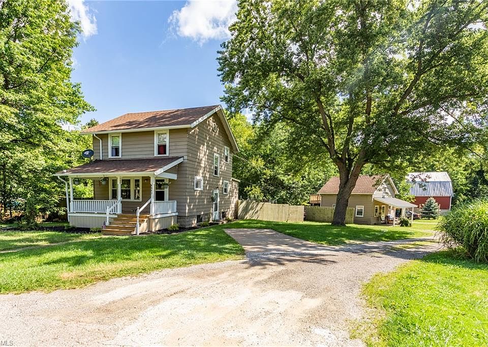 1st image of 4843 Elyria Ave