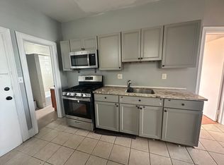 127 W 11th St #4A, Bayonne, NJ 07002