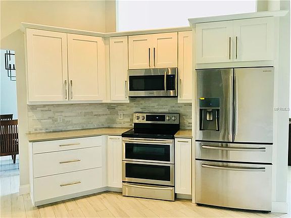 4th image of 1418 Wood Lake Cir