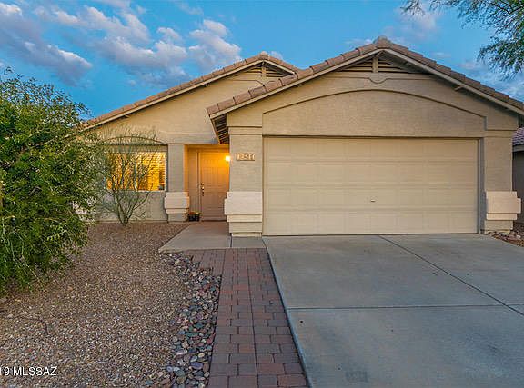 2nd image of 13244 N Hammerstone Ln