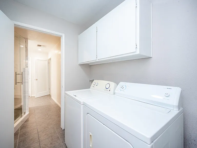 200 P St #D34 — Photo 41