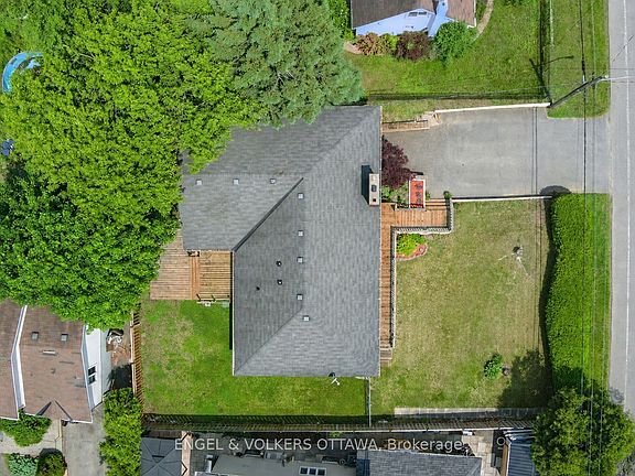 3rd image of 1427 Rosebella Ave