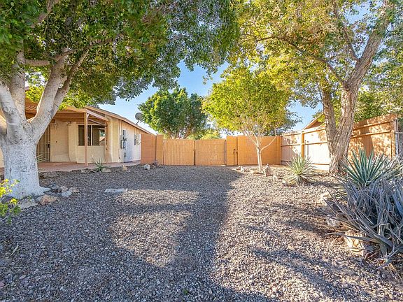 4th image of 2835 W 29th Ln