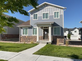 7401 Copper Rim Dr, West Jordan, UT 84084