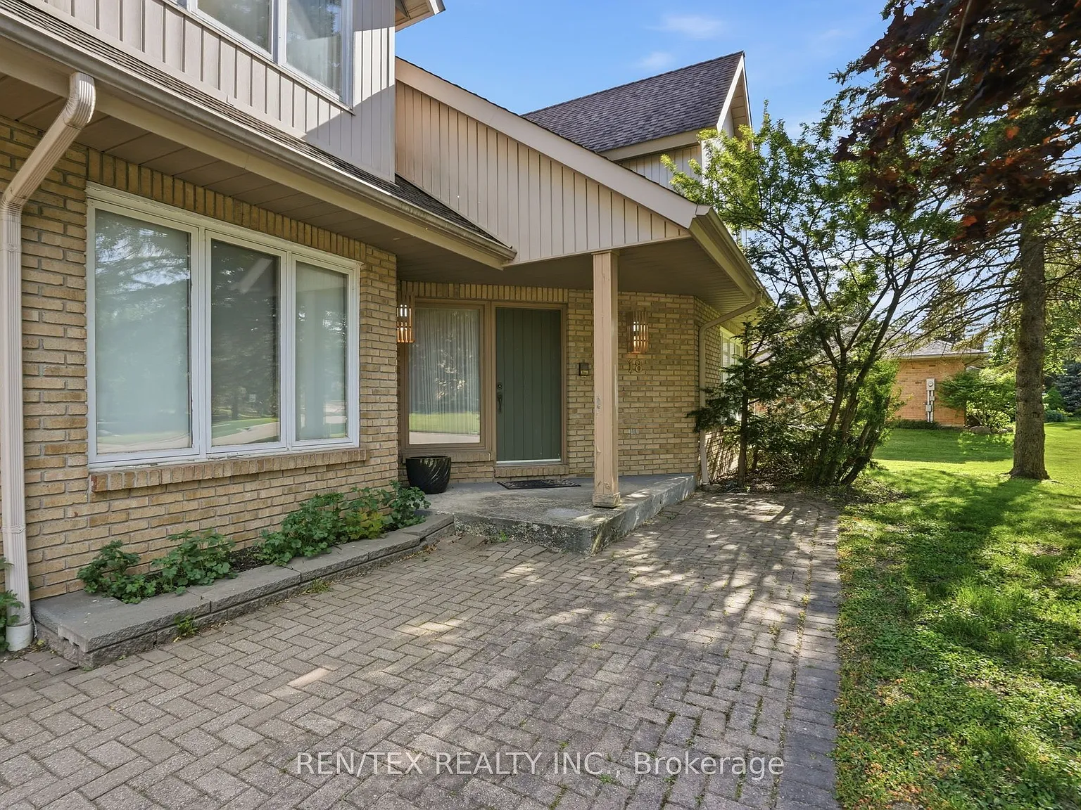 4 bed, $4,000 — Photo 2