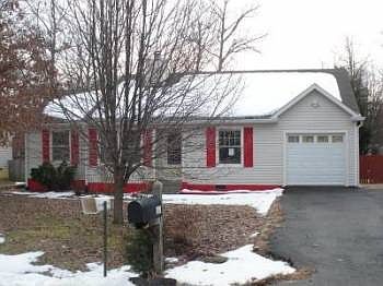 5th image of 62 Lovett Dr