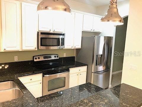 4th image of 5407 Via Appia Way
