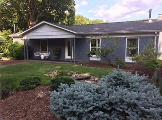 15 Daniel Ln, Black Mountain, NC 28711