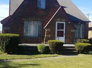 6102 Southington Dr, Parma, OH 44129