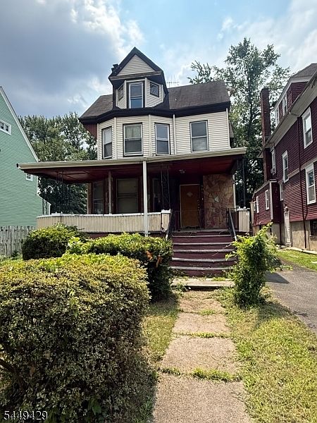 1st image of 605 Park Ave