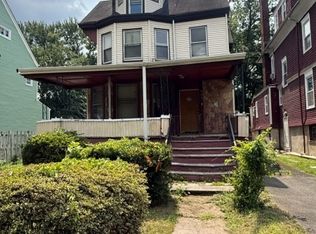605 Park Ave, East Orange, NJ 07017