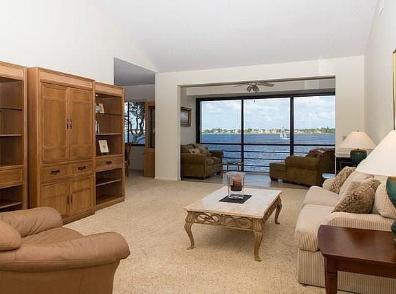 2nd image of 2544 NW Seagrass Dr #6B