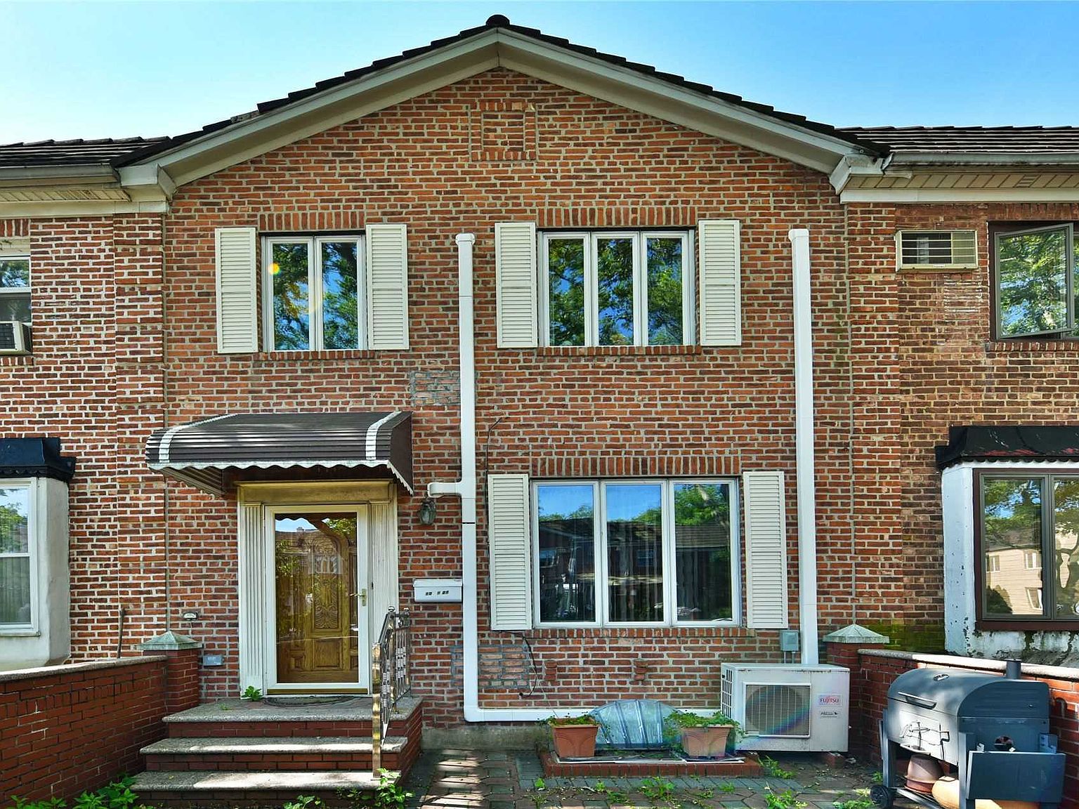 10821 64th Rd, Forest Hills, NY 11375 Zillow