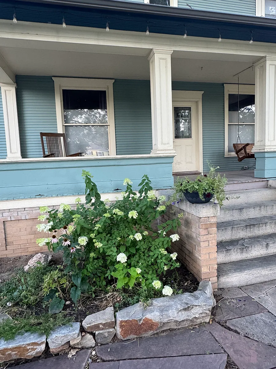 Building Photo - 1513 9th Ave #A