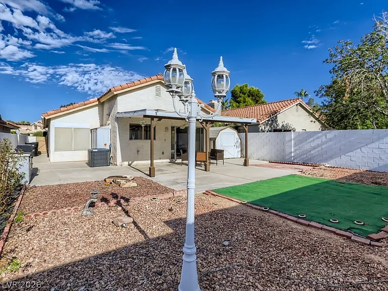 8624 Manalang Rd — Photo 11