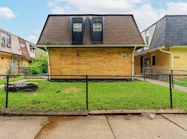11555 S Racine Ave, Chicago, IL 60643
