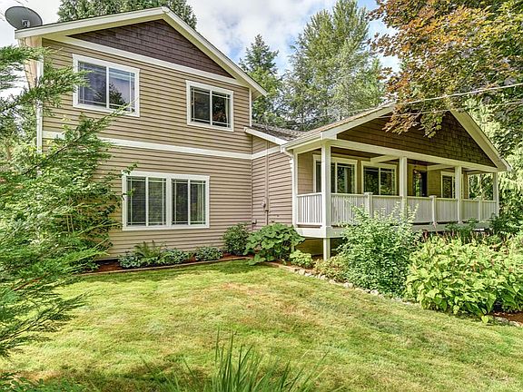 3rd image of 20403 NE 198th St