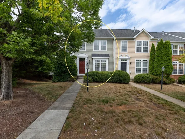 321 Rolkin Rd, Charlottesville, VA 22911