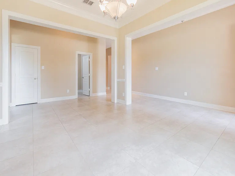 611 Table Rock Dr — Photo 19